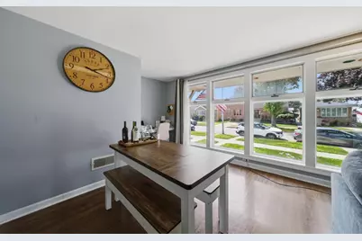 5231 S Meade Avenue, Chicago, IL 60638 - Photo 4