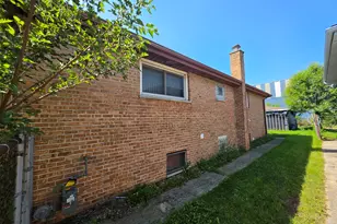 14104 S Bensley Ave, Burnham, IL 60633 - Photo 4