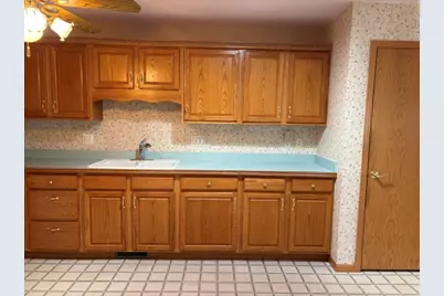 32 S Juniper Drive, North Aurora, IL 60542 - Photo 10