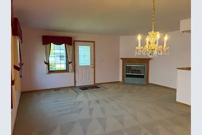 32 S Juniper Drive, North Aurora, IL 60542 - Photo 6