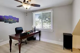 7720 W 65th Pl, Bedford Park, IL 60501 - Photo 28