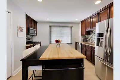 7720 W 65th Place, Bedford Park, IL 60501 - Photo 10