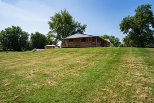25857 Toboggan Ave, Hopedale, IL 61747 - Photo 36
