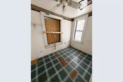 5315 W Crystal Street, Chicago, IL 60651 - Photo 10