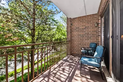 9220 E Prairie Road #306B, Evanston, IL 60203 - Photo 10
