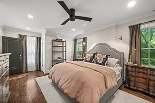 3045 W Ardmore Ave, Chicago, IL 60659 - Photo 18