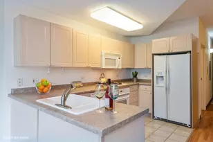 1720 Maple Ave, Evanston, IL 60201 - Photo 6