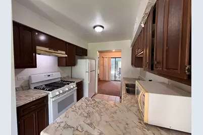 951 Wilshire Court #14-4, Vernon Hills, IL 60061 - Photo 6