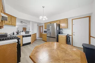 7900 Nagle Ave, Burbank, IL 60459 - Photo 10