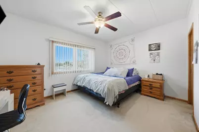 7900 Nagle Avenue #2N, Burbank, IL 60459 - Photo 8