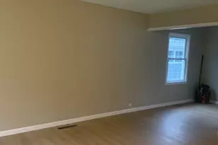536 Fremont St, West Chicago, IL 60185 - Photo 8