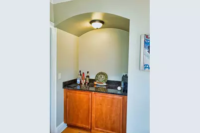 1925 Grove Avenue #211, Berwyn, IL 60402 - Photo 4