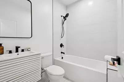6753 N Hermitage Avenue #2, Chicago, IL 60626 - Photo 12