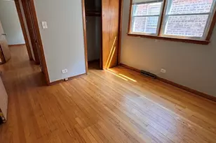 706 E 106th St, Chicago, IL 60628 - Photo 8