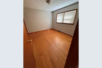 706 E 106th Street #1, Chicago, IL 60628 - Photo 6