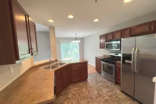 1448 Orchid St, Yorkville, IL 60560 - Photo 2