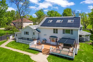 8S452 Bell Dr, Naperville, IL 60565 - Photo 52