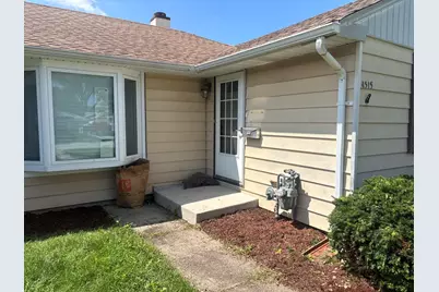 4515 W 88th Street, Hometown, IL 60456 - Photo 2
