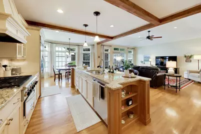 338 S Gibbons Avenue, Arlington Heights, IL 60004 - Photo 12