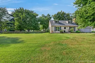 9313 Baldwin Dr, Machesney Park, IL 61115 - Photo 2