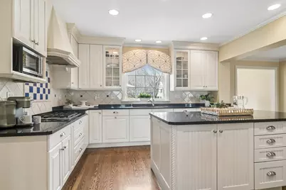 630 S Beverly Lane, Arlington Heights, IL 60005 - Photo 10