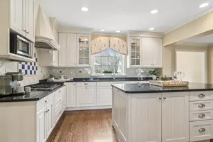 630 S Beverly Ln, Arlington Heights, IL 60005 - Photo 10