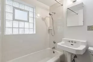 1922 W Norwood St, Chicago, IL 60660 - Photo 20