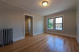 2706 N Spaulding Ave, Chicago, IL 60647 - Photo 2