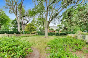 412 S Banbury Rd, Arlington Heights, IL 60005 - Photo 40