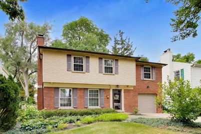 412 S Banbury Road, Arlington Heights, IL 60005 - Photo 2