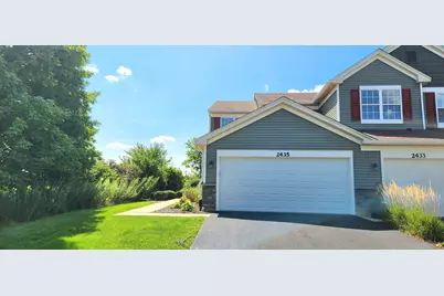 2435 Golf Ridge Circle #2435, Naperville, IL 60563 - Photo 4