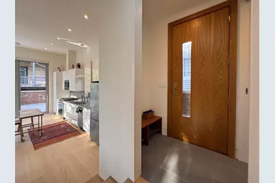 2159 W Evergreen Avenue #4, Chicago, IL 60622 - Photo 8