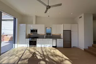 2159 W Evergreen Ave, Chicago, IL 60622 - Photo 10