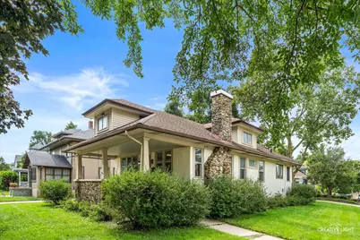 450 Arlington Avenue, Elgin, IL 60120 - Photo 2