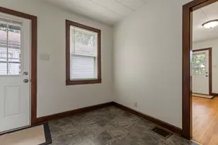 2840 Kishwaukee St, Rockford, IL 61109 - Photo 4