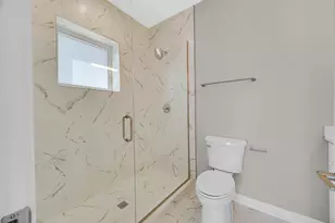 3225 S Halsted St, Chicago, IL 60608 - Photo 12