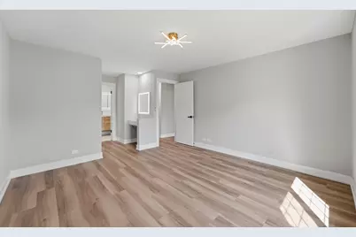 1952 N Hidden Creek Circle #7, Palatine, IL 60074 - Photo 10
