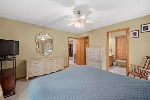 1093 1st St, Batavia, IL 60510 - Photo 18