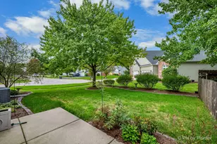 1093 1st St, Batavia, IL 60510 - Photo 32