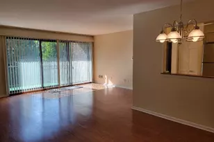 7510 Farmingdale Dr, Darien, IL 60561 - Photo 10