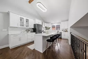 8402 S Thomas Ave, Bridgeview, IL 60455 - Photo 10
