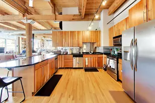 1017 W Washington Blvd, Chicago, IL 60607 - Photo 8