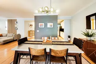 747 W Cornelia Ave, Chicago, IL 60657 - Photo 8