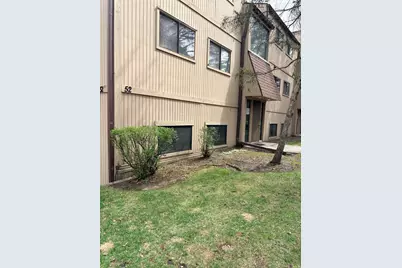 52 Oak Hill Colony Street #5, Fox Lake, IL 60020 - Photo 2