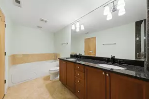 3946 N Ravenswood Ave, Chicago, IL 60613 - Photo 12