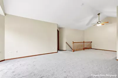1744 Court Street #1744, McHenry, IL 60050 - Photo 4