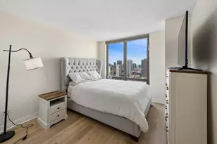 2 E Erie St, Chicago, IL 60611 - Photo 10