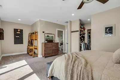 142 Augusta Street, Grayslake, IL 60030 - Photo 28