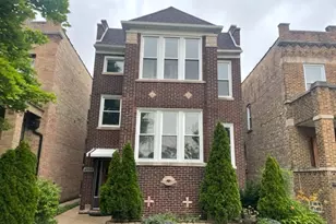 4936 W Hutchinson St, Chicago, IL 60641 - Photo 1