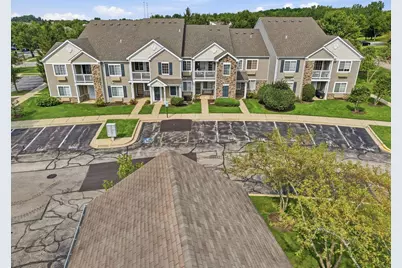 125 Silverstone Drive #125, Carpentersville, IL 60110 - Photo 24